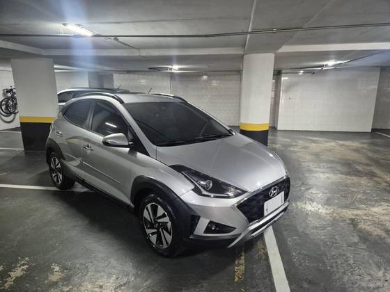 HYUNDAI HB20X 1.6 16V FLEX DIAMOND PLUS AUTOMÁTICO HYUNDAI HB20X 1.6 16V FLEX DIAMOND PLUS AUTOMÁTICO